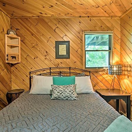 Riverfront Traverse City Cabin Fish, Kayak And Tube 외부 사진