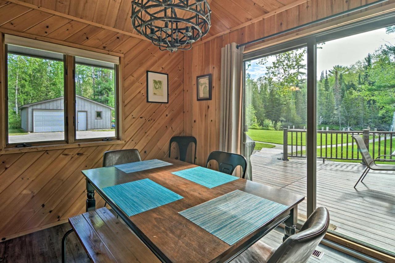 Riverfront Traverse City Cabin Fish, Kayak And Tube 외부 사진